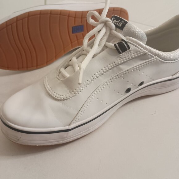Keds Women’s White Leather Minimalist Classic Comfort Sneakers Size 6.5 EUC - Picture 9 of 14